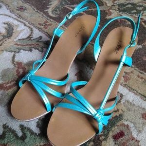 Adorable small heel sandals